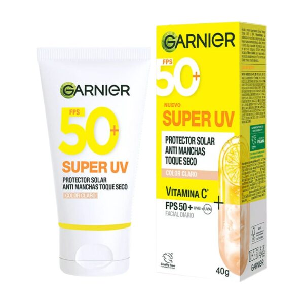 GARNIER Protector solar Super Uv Fluido con Color